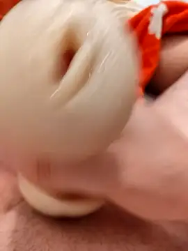 kzzix online show from 12-15-25, 01:10