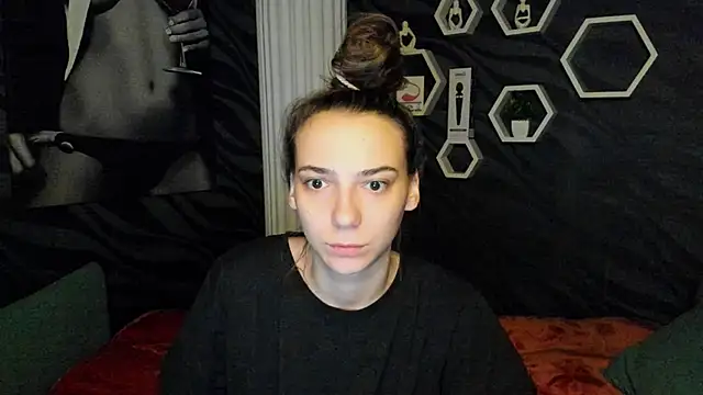 Snapshot of annabishop chatting on 02-28-25, 12:54 annabishop online show from 02-28-25, 12:54