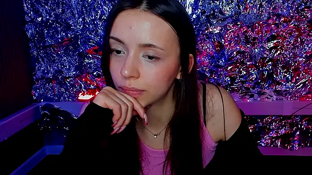 Sahara Shields online show from 01-15-25, 04:32