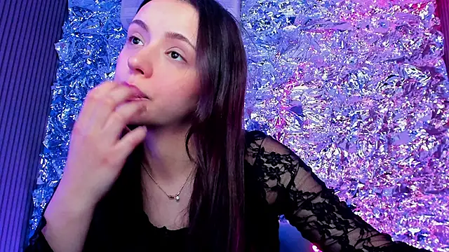 Sahara Shields online show from 01-21-25, 05:27