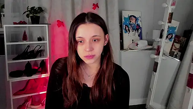 Snapshot of Sahara_Shields chatting on 01-11-26, 10:09 Sahara Shields online show from 01-11-26, 10:09