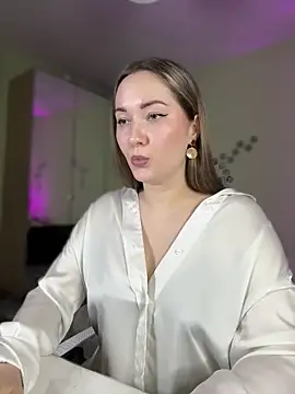 Snapshot of Kiss_My_Body chatting on 02-21-25, 02:48 Kiss My Body online show from 02-21-25, 02:48