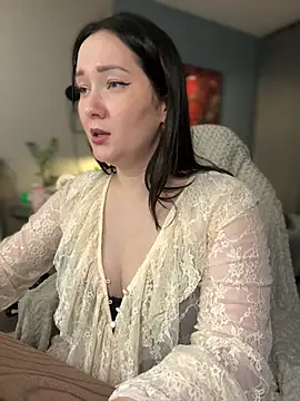 Snapshot of Kiss_My_Body chatting on 01-17-26, 09:40 Kiss My Body online show from 01-17-26, 09:40