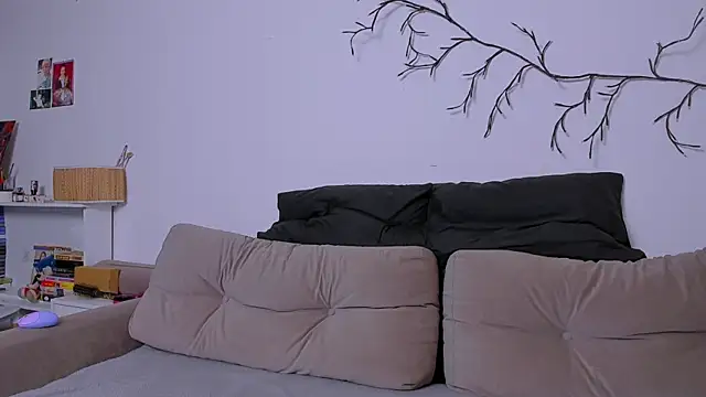 LadyTrep online show from 10-08-25, 06:16