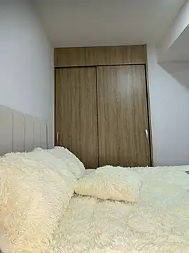 IslaBlaze online show from 02-21-26, 01:17