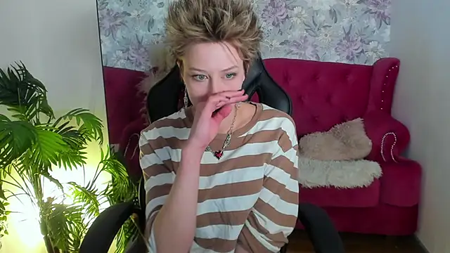 via mayer  online show from 03-19-25, 02:57