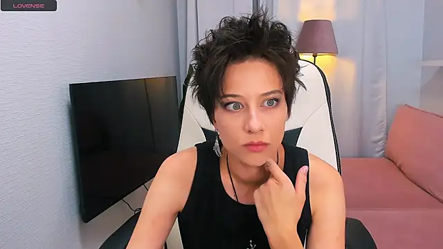 via mayer  online show from 09-11-25, 09:04