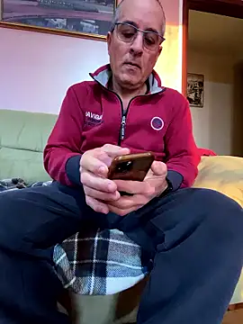 Snapshot of sempreilmio2 chatting on 01-10-26, 07:21 sempreilmio2 online show from 01-10-26, 07:21