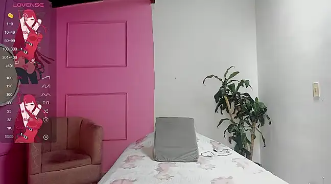 Snapshot of Missangeldust16 chatting on 01-16-25, 08:25 Missangeldust16 online show from 01-16-25, 08:25