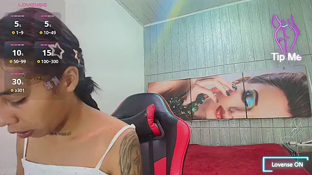 Snapshot of Miss_sparkle00 chatting on 02-18-26, 07:54 Miss sparkle00 online show from 02-18-26, 07:54