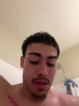 Snapshot of Daddywick chatting on 02-08-25, 10:29 Daddywick online show from 02-08-25, 10:29