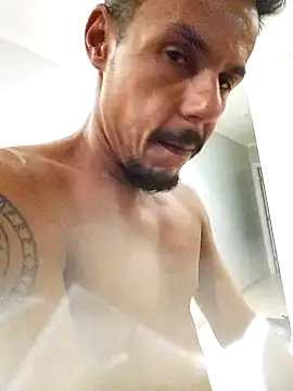 Snapshot of Santanacumxplod chatting on 01-07-26, 03:09 Santanacumxplod online show from 01-07-26, 03:09