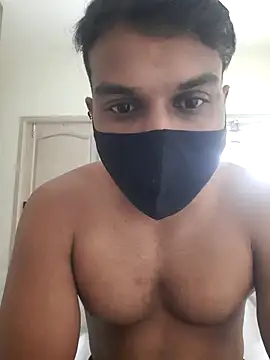 Snapshot of Chennaibull15 chatting on 01-22-25, 07:03 Chennaibull15 online show from 01-22-25, 07:03