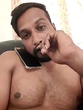 Snapshot of Chennaibull15 chatting on 02-15-25, 04:58 Chennaibull15 online show from 02-15-25, 04:58