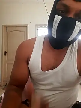 Snapshot of Chennaibull15 chatting on 02-17-25, 10:29 Chennaibull15 online show from 02-17-25, 10:29