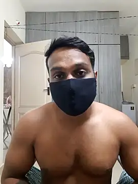 Snapshot of Chennaibull15 chatting on 03-04-25, 01:28 Chennaibull15 online show from 03-04-25, 01:28