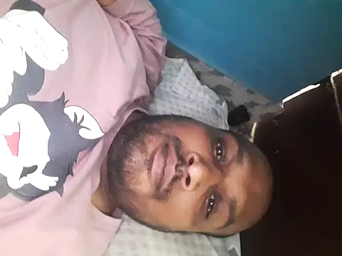 Snapshot of Chennaibull15 chatting on 10-01-25, 05:19 Chennaibull15 online show from 10-01-25, 05:19