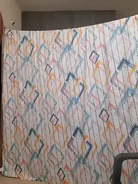 Snapshot of Chennaibull15 chatting on 11-11-25, 05:57 Chennaibull15 online show from 11-11-25, 05:57