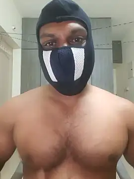 Snapshot of Chennaibull15 chatting on 11-27-25, 05:48 Chennaibull15 online show from 11-27-25, 05:48