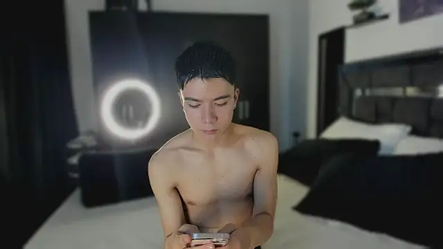 Snapshot of alanblack1 chatting on 03-04-26, 02:56 alanblack1 online show from 03-04-26, 02:56