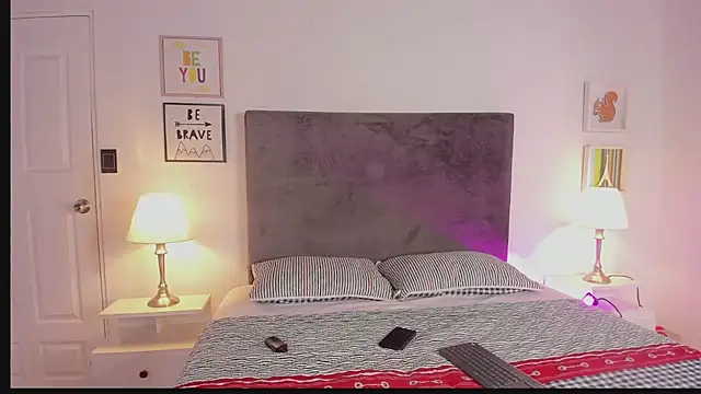 ethan and ava online show from 02-13-25, 01:48