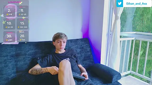 ethan and ava online show from 10-08-25, 12:25