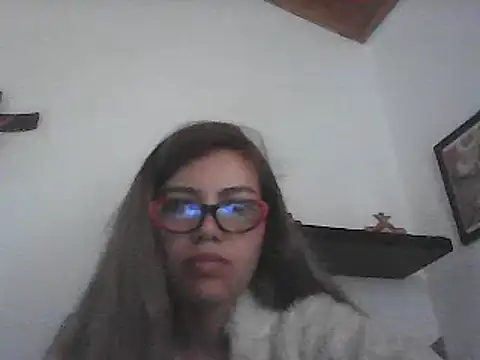 VittoriaTaylor online show from 02-03-25, 01:40