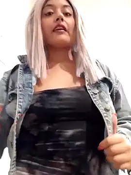 monicavictoria1301 online show from 03-22-25, 10:59