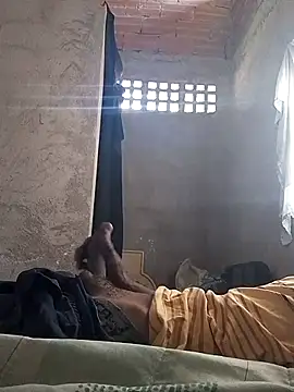 Snapshot of 1662 chatting on 11-21-25, 02:27 1662 online show from 11-21-25, 02:27