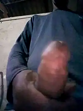 Snapshot of 1662 chatting on 11-25-25, 09:26 1662 online show from 11-25-25, 09:26