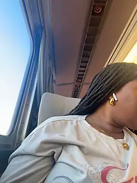 Snapshot of xoxoHotCoCo chatting on 03-09-26, 09:08 xoxoHotCoCo online show from 03-09-26, 09:08