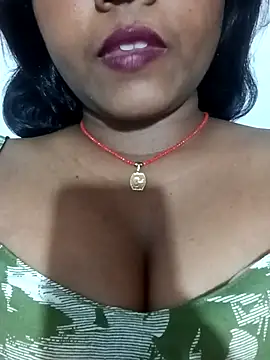 Snapshot of Amisha-Mishra chatting on 04-01-26, 11:22 Amisha-Mishra online show from 04-01-26, 11:22