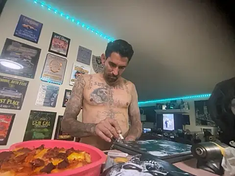 hornycouple818 online show from 11-25-25, 09:42