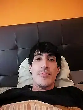 moutt99 online show from 01-15-25, 01:20