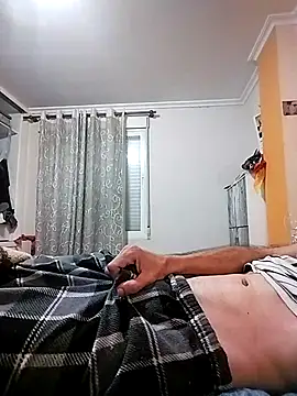 moutt99 online show from 12-17-25, 02:01