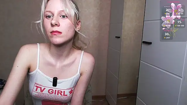 Mary Kitty88 online show from 04-18-26, 07:07