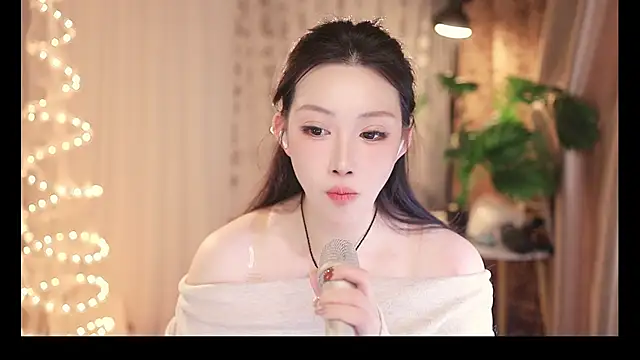 Dou-Dou-er online show from 02-14-25, 12:25