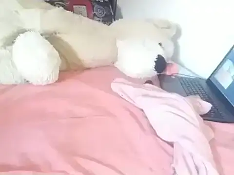 Snapshot of Chandy012 chatting on 01-18-26, 02:32 Chandy012 online show from 01-18-26, 02:32