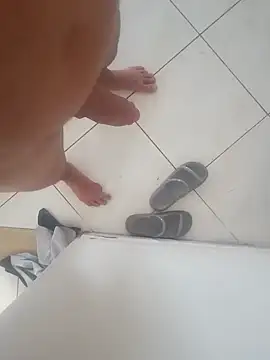 Snapshot of jacaranduba07 chatting on 02-24-25, 04:26 jacaranduba07 online show from 02-24-25, 04:26