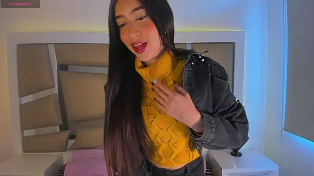 Snapshot of Princess_tokyo chatting on 01-18-25, 12:57 Princess tokyo online show from 01-18-25, 12:57