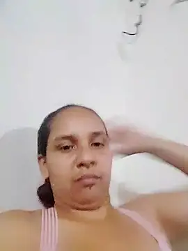 Snapshot of squirt-secret chatting on 01-30-25, 01:33 squirt-secret online show from 01-30-25, 01:33