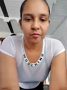 Snapshot of squirt-secret chatting on 02-03-25, 06:49 squirt-secret online show from 02-03-25, 06:49