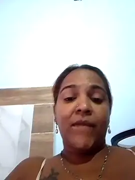 Teresa mm online show from 10-24-25, 01:51