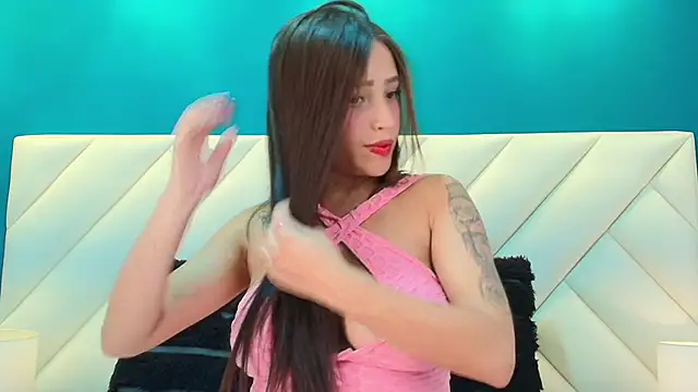 Snapshot of ArianaGolden chatting on 02-26-25, 12:47 ArianaGolden online show from 02-26-25, 12:47