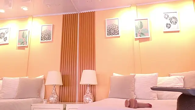 Snapshot of ArianaGolden chatting on 03-01-26, 05:42 ArianaGolden online show from 03-01-26, 05:42