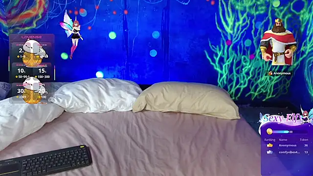 Snapshot of lucie_petite chatting on 12-13-25, 07:53 lucie petite online show from 12-13-25, 07:53