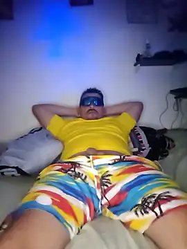 Zeus0403 online show from 12-20-25, 10:06