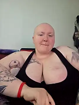 CorgiGodez98 online show from 04-18-26, 08:42