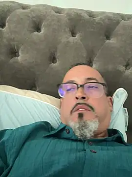 TheConfidentialClub online show from 01-15-25, 05:58