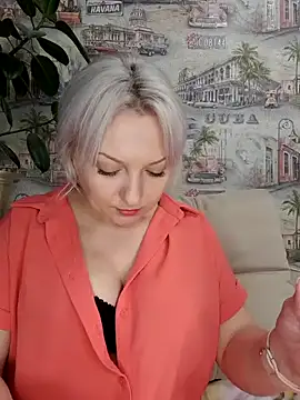 Snapshot of Anesteishen chatting on 01-24-25, 09:49 Anesteishen online show from 01-24-25, 09:49